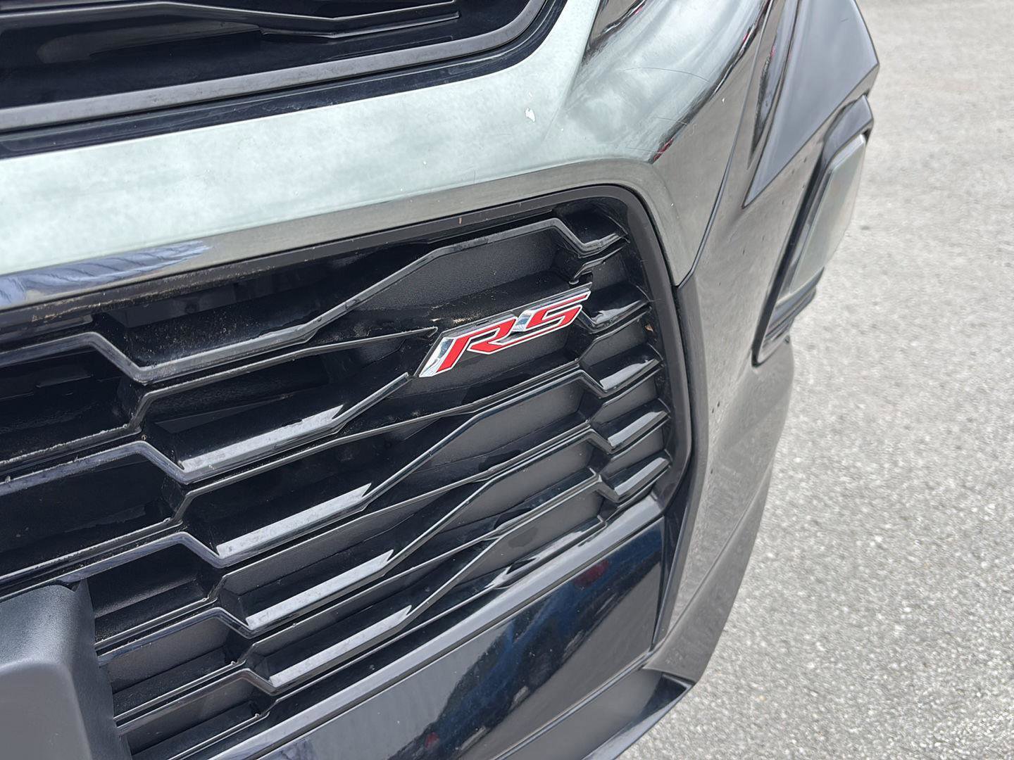 Used 2019 Chevrolet Blazer RS w/ Sun and Wheels Package image 9