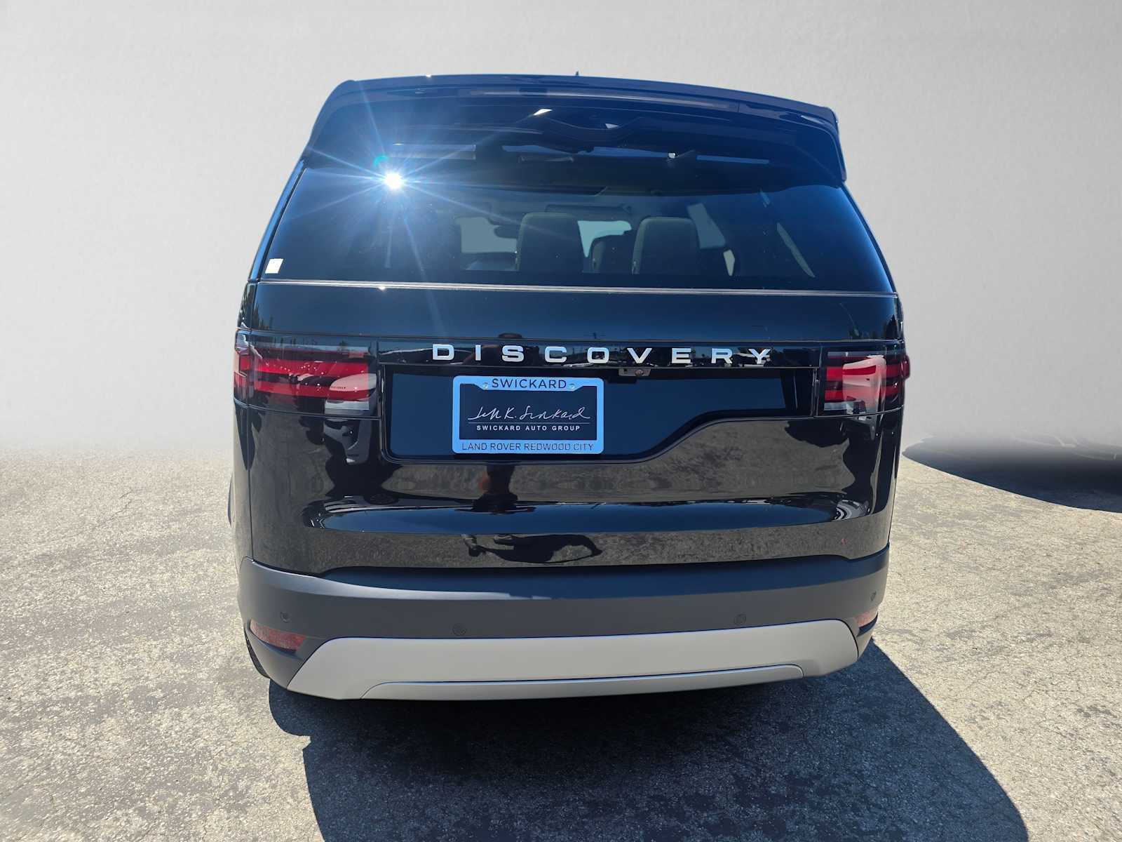 New 2026 Land Rover Discovery S AWD/4WD image 4