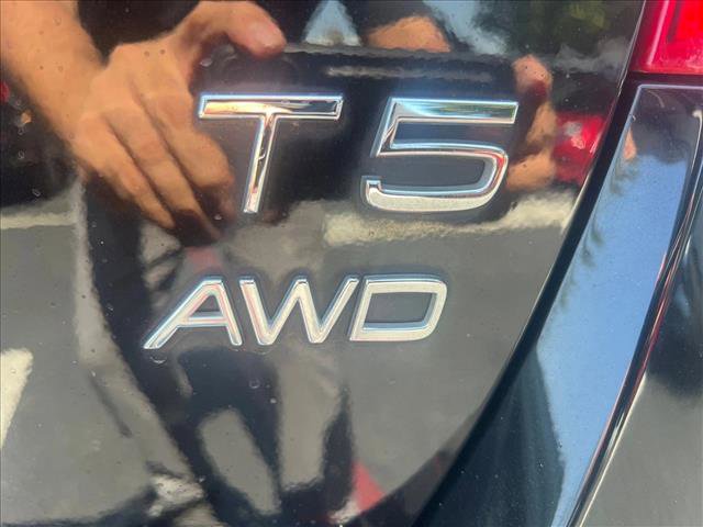 Used 2018 Volvo V60 T5 Cross Country Platinum image 27