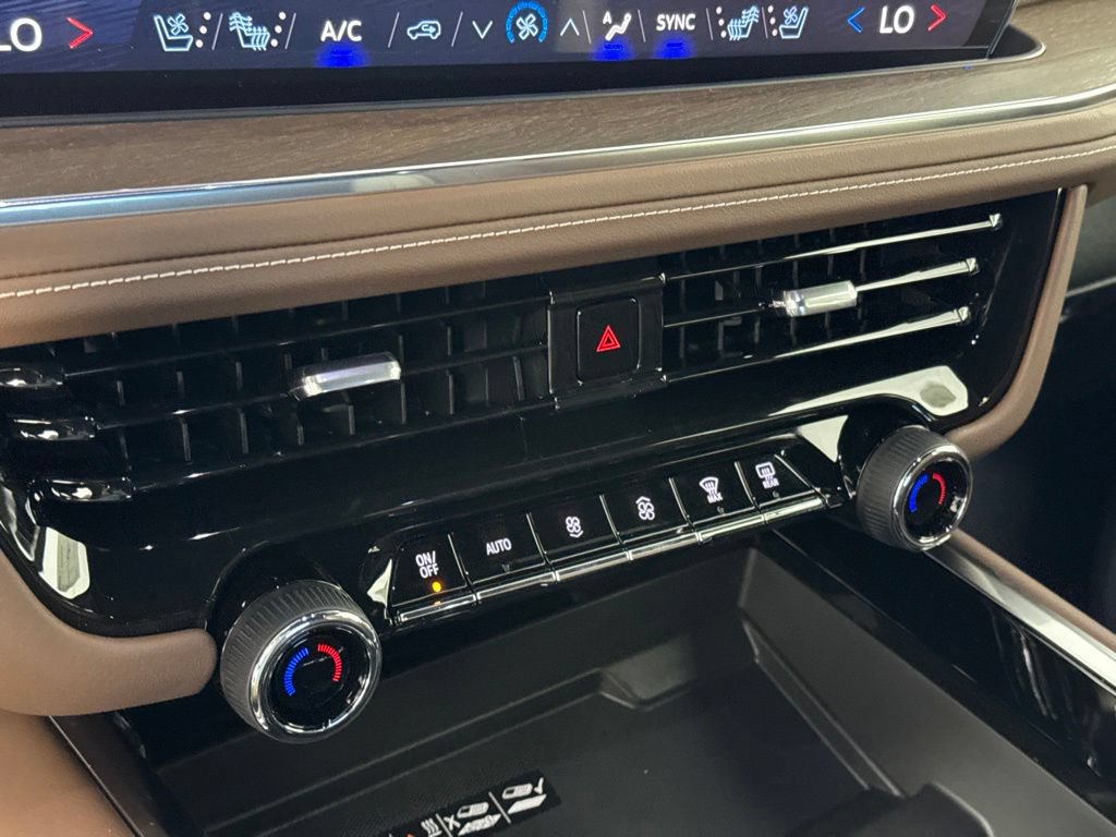 New 2026 Chevrolet Tahoe High Country AWD/4WD image 21