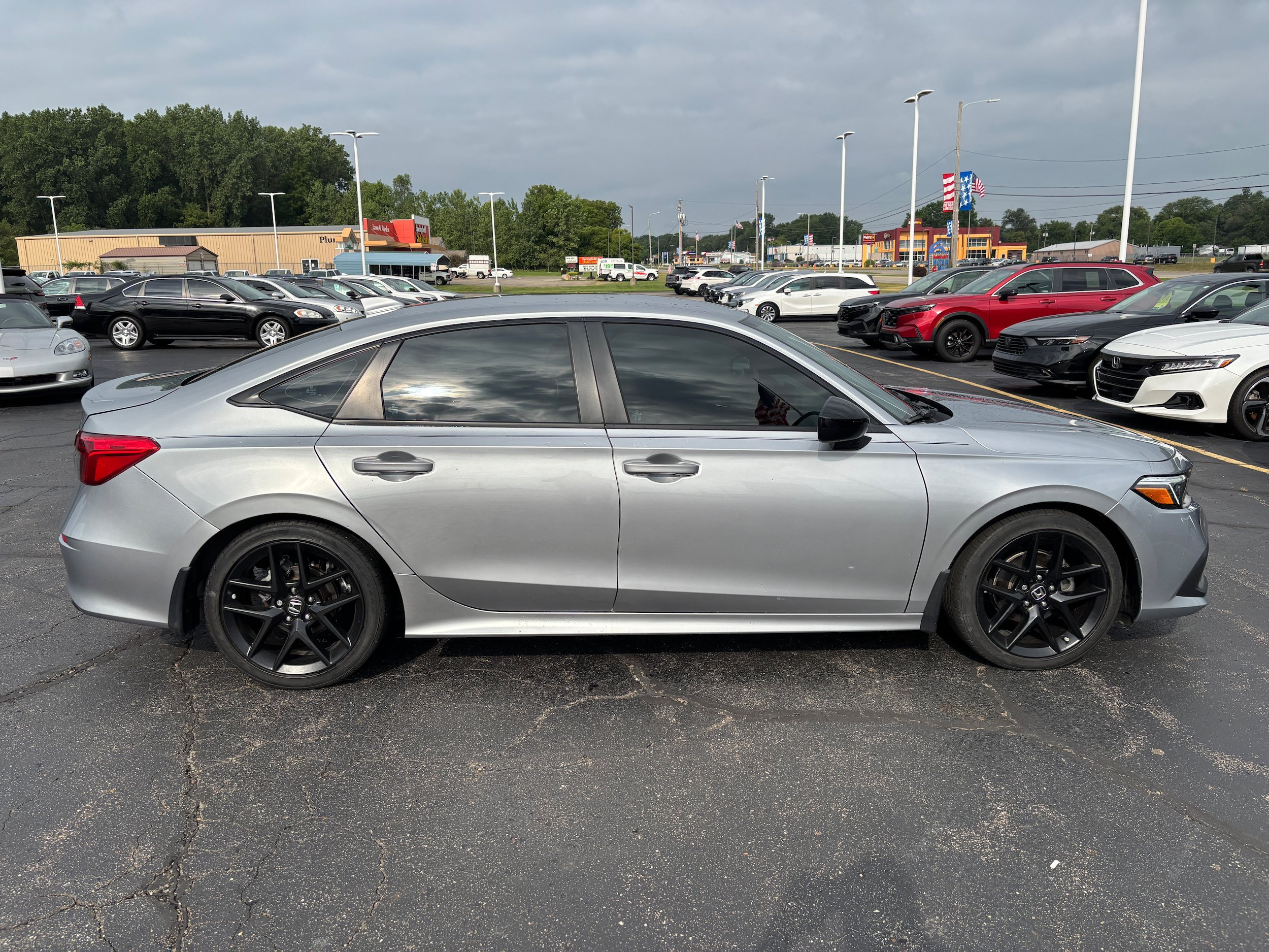 Used 2024 Honda Civic Sport image 5