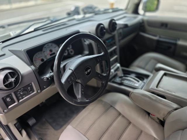 Used 2004 HUMMER H2 image 38
