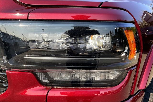 Used 2023 RAM 2500 Limited image 30