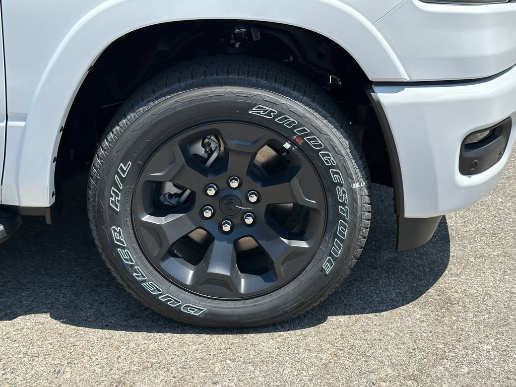 New 2026 RAM 1500 Big Horn AWD/4WD image 9