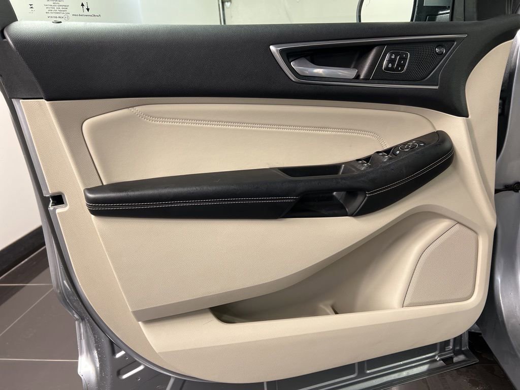 Certified 2024 Ford Edge Titanium AWD/4WD image 28