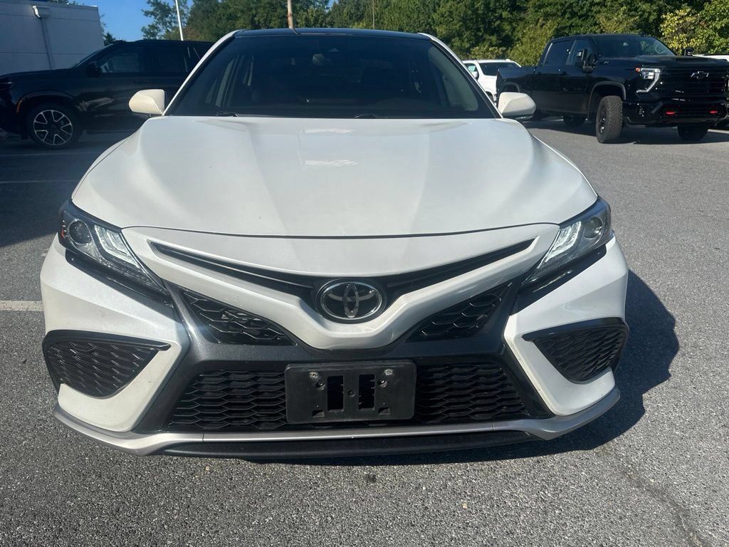 Used 2022 Toyota Camry XSE w/ Cold Weather Package AWD/4WD image 2