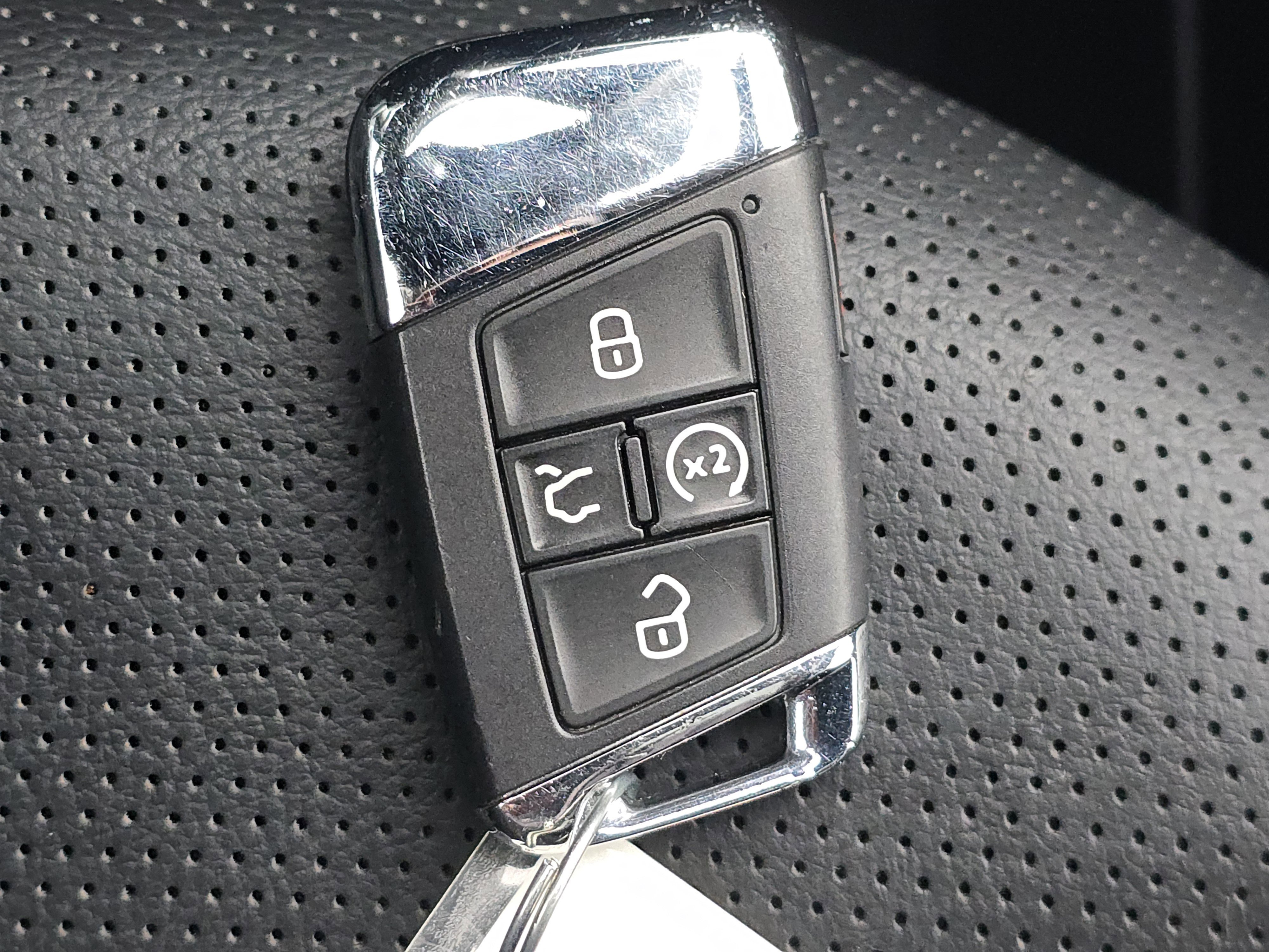 Used 2023 Volkswagen Atlas SEL Premium AWD/4WD image 27