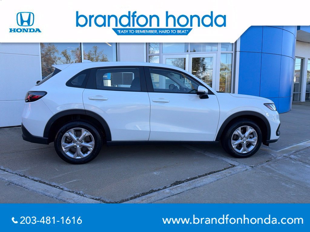 Used 2024 Honda HR-V LX image 7