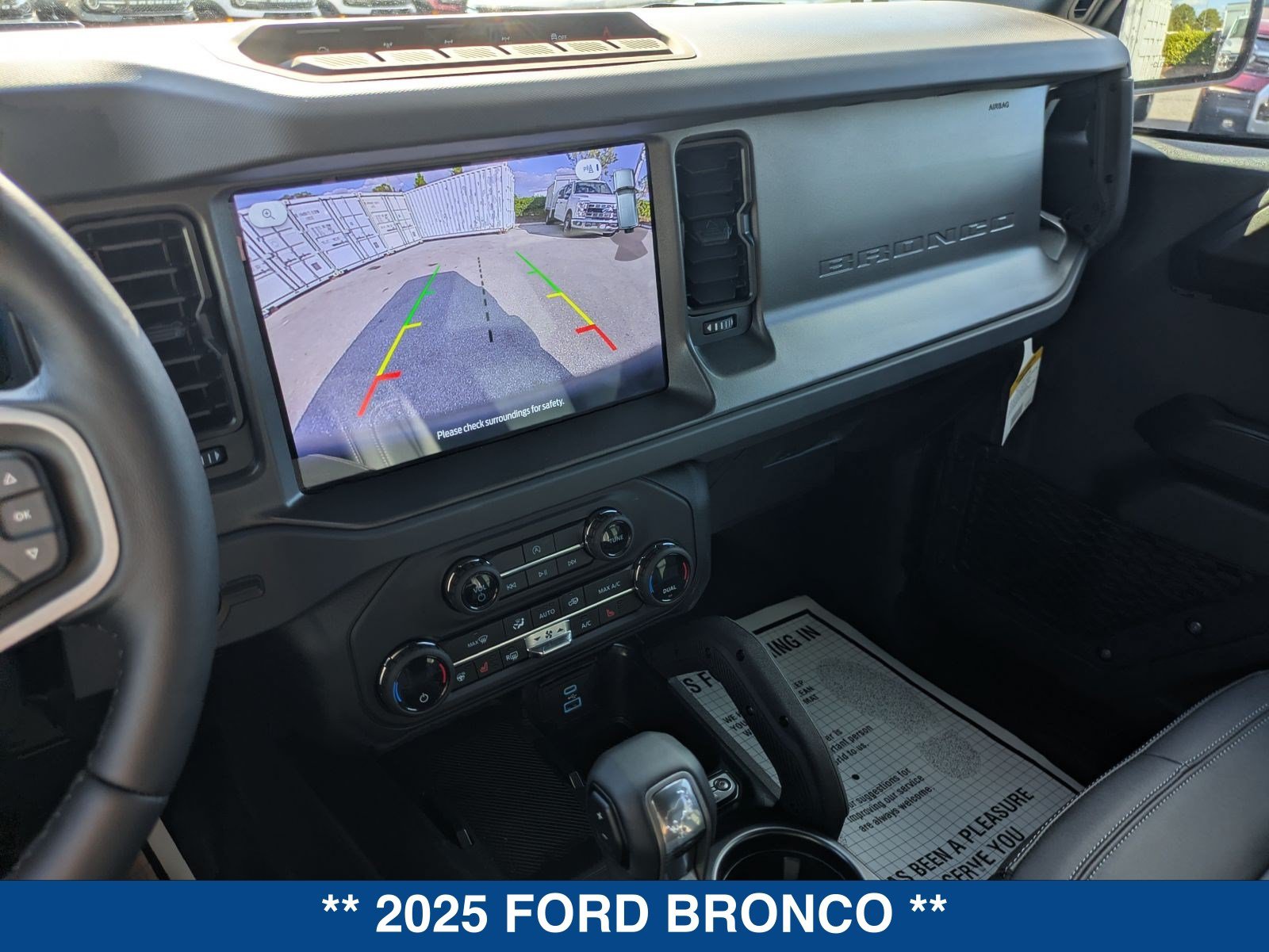 Used 2025 Ford Bronco Badlands AWD/4WD image 62