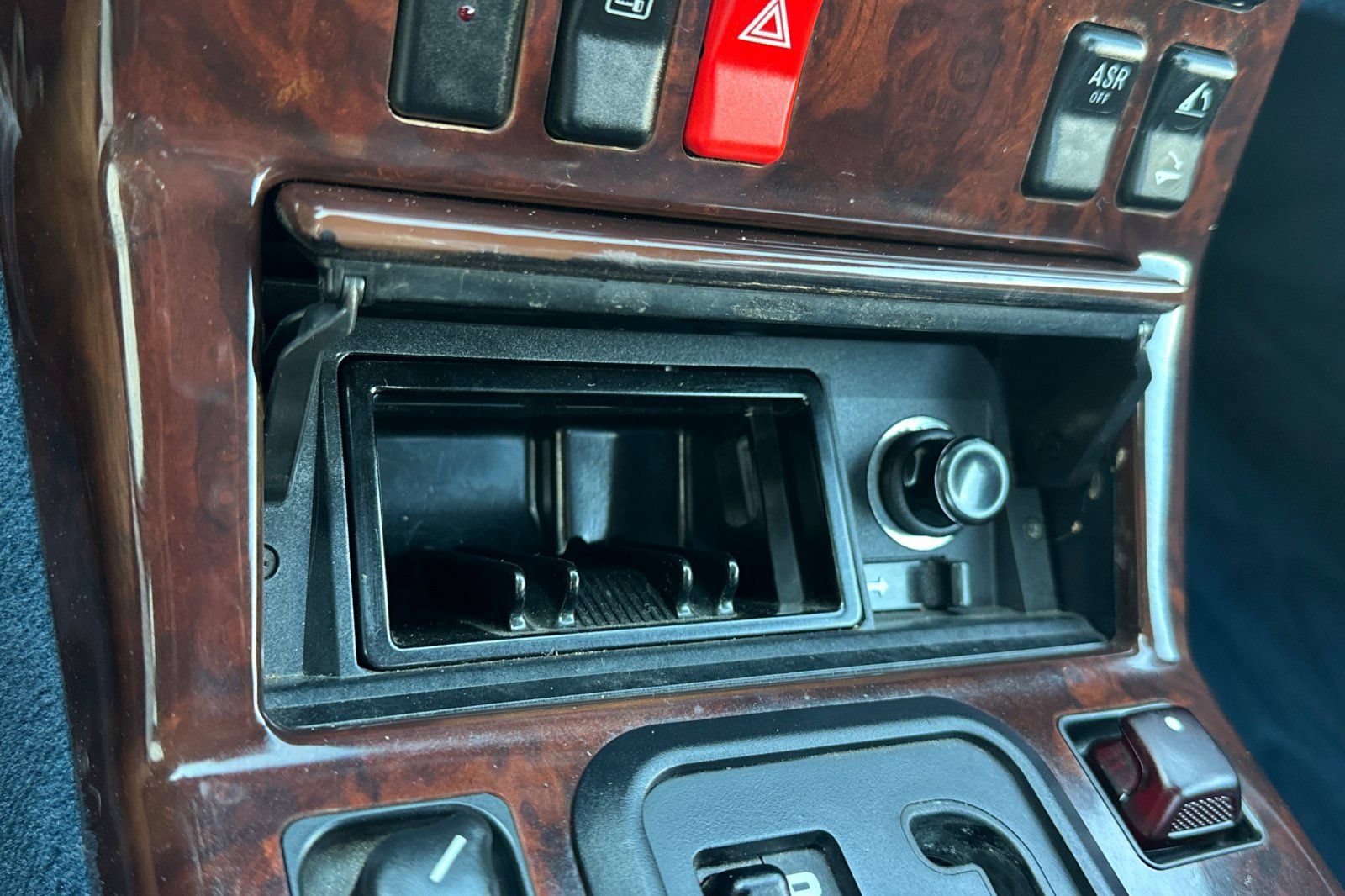 Used 1997 Mercedes-Benz SL 500 image 52