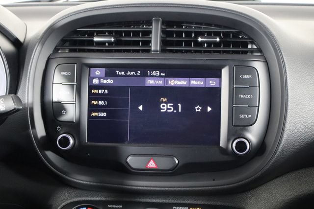 Used 2023 Kia Soul LX FWD image 27