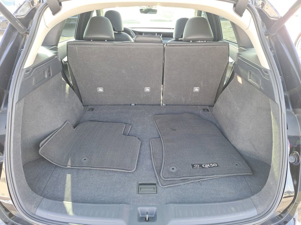 Used 2025 INFINITI QX50 Luxe AWD/4WD image 26