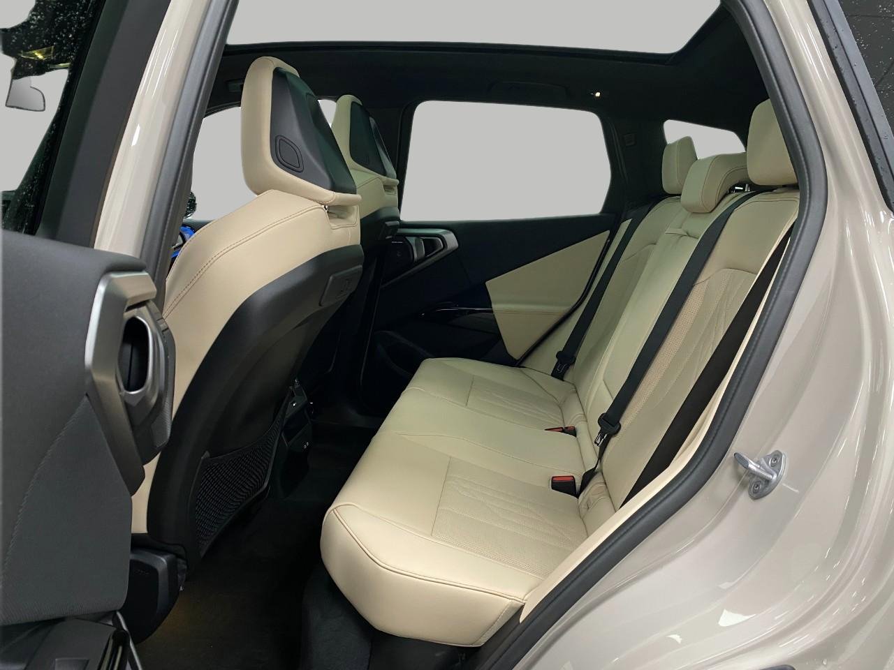 Certified 2026 BMW X3 xDrive30 w/ Premium Package image 27