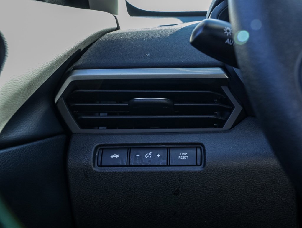 Used 2025 Nissan Altima 2.5 S image 30