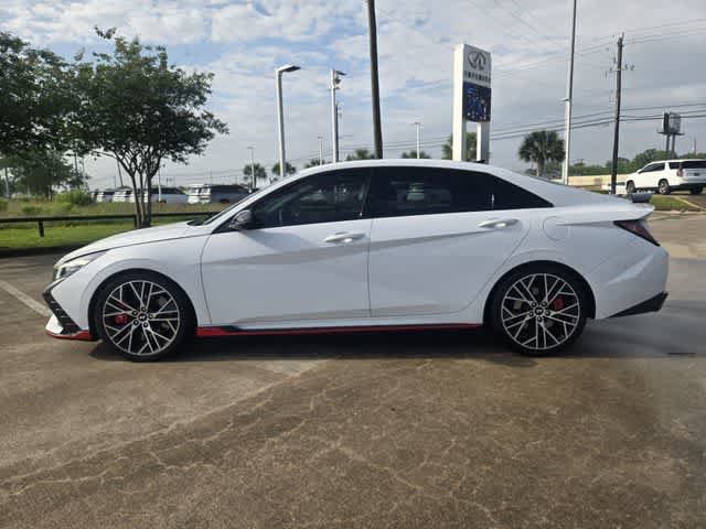 Used 2022 Hyundai Elantra N FWD image 3
