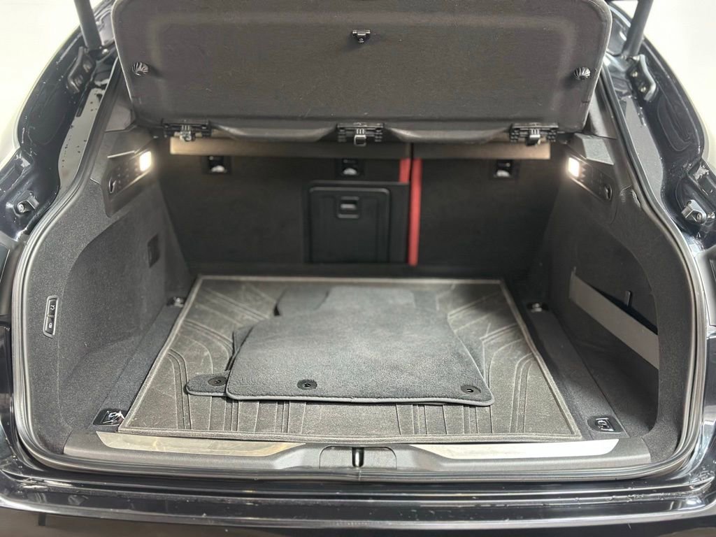 Used 2022 Maserati Levante Modena S image 6