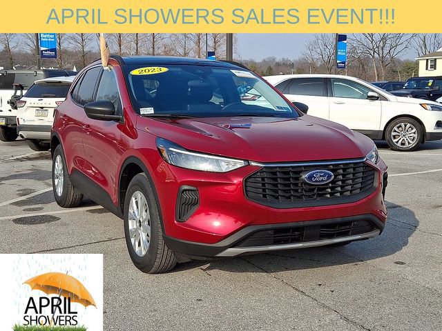 Used 2023 Ford Escape Active w/ Tech Pack #1 AWD/4WD image 2