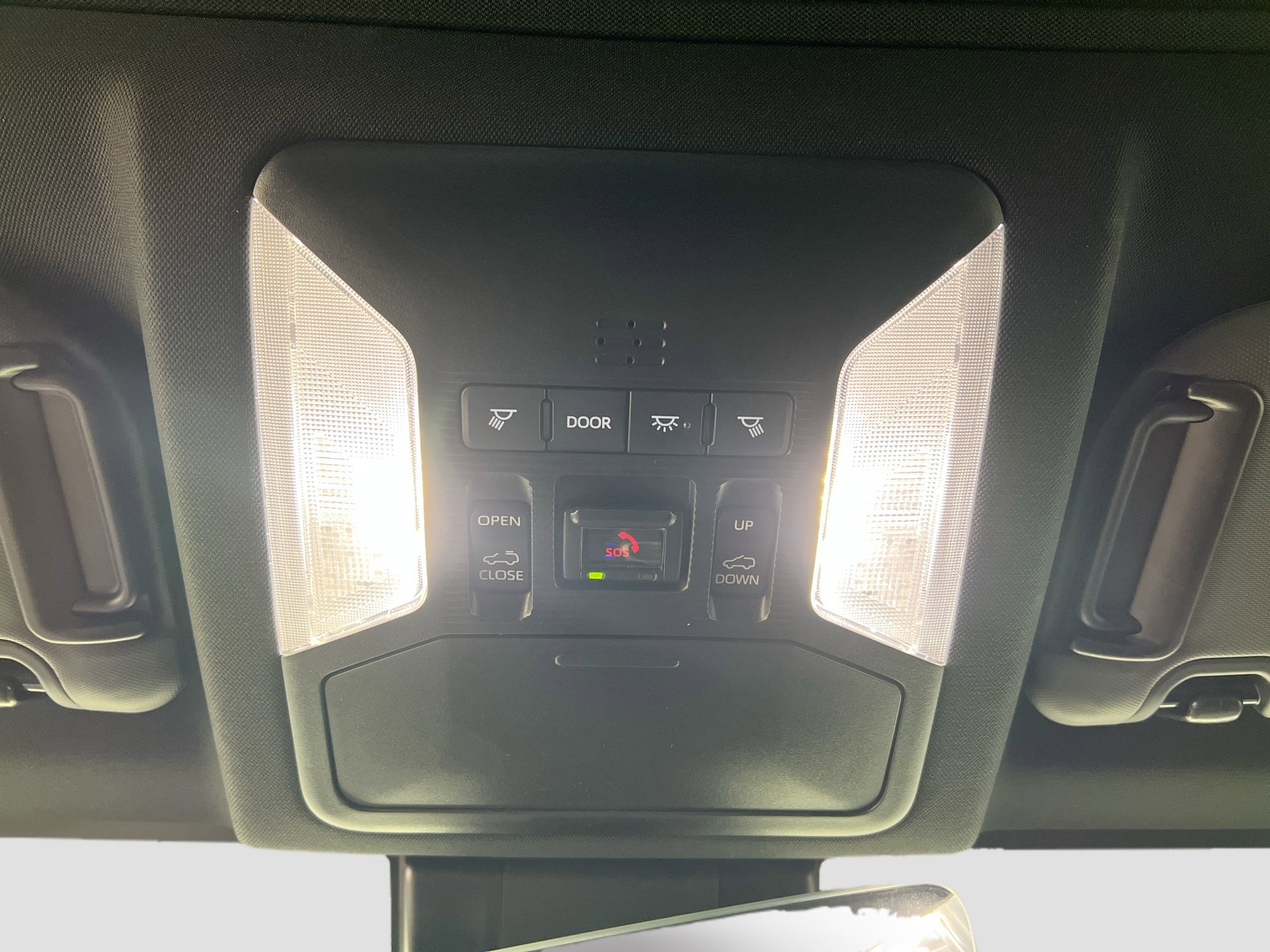 Used 2024 Toyota RAV4 XSE image 19