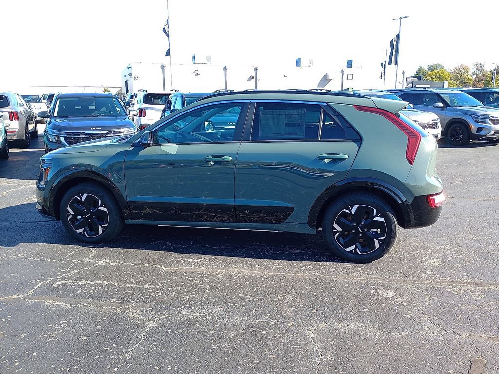 New 2025 Kia Niro Wind w/ Wind Preserve Package image 4
