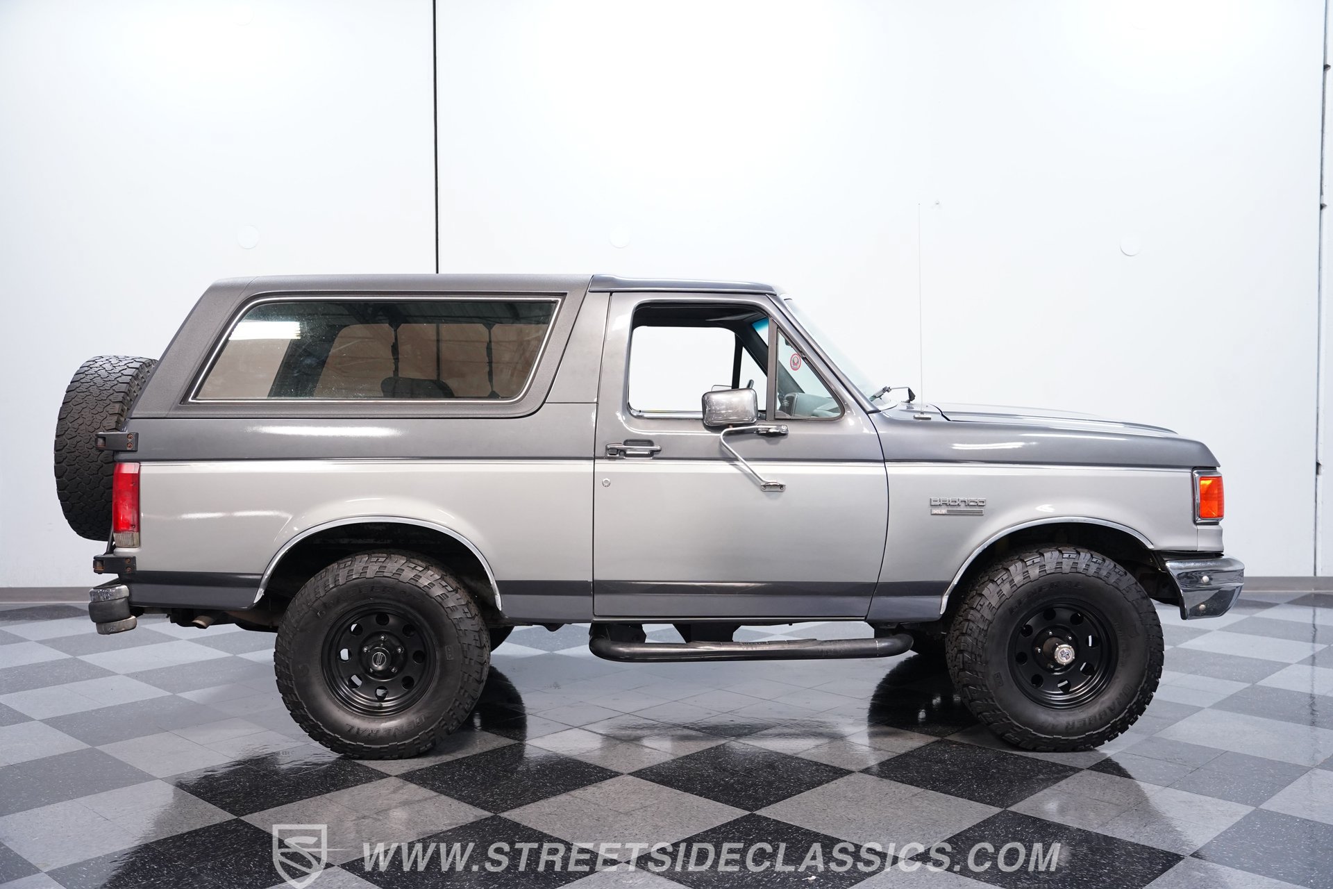 Used 1989 Ford Bronco AWD/4WD image 12