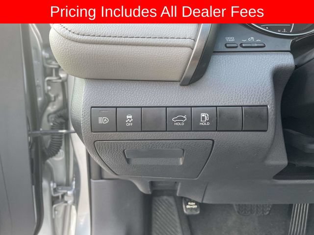 Used 2024 Toyota Camry SE FWD image 22