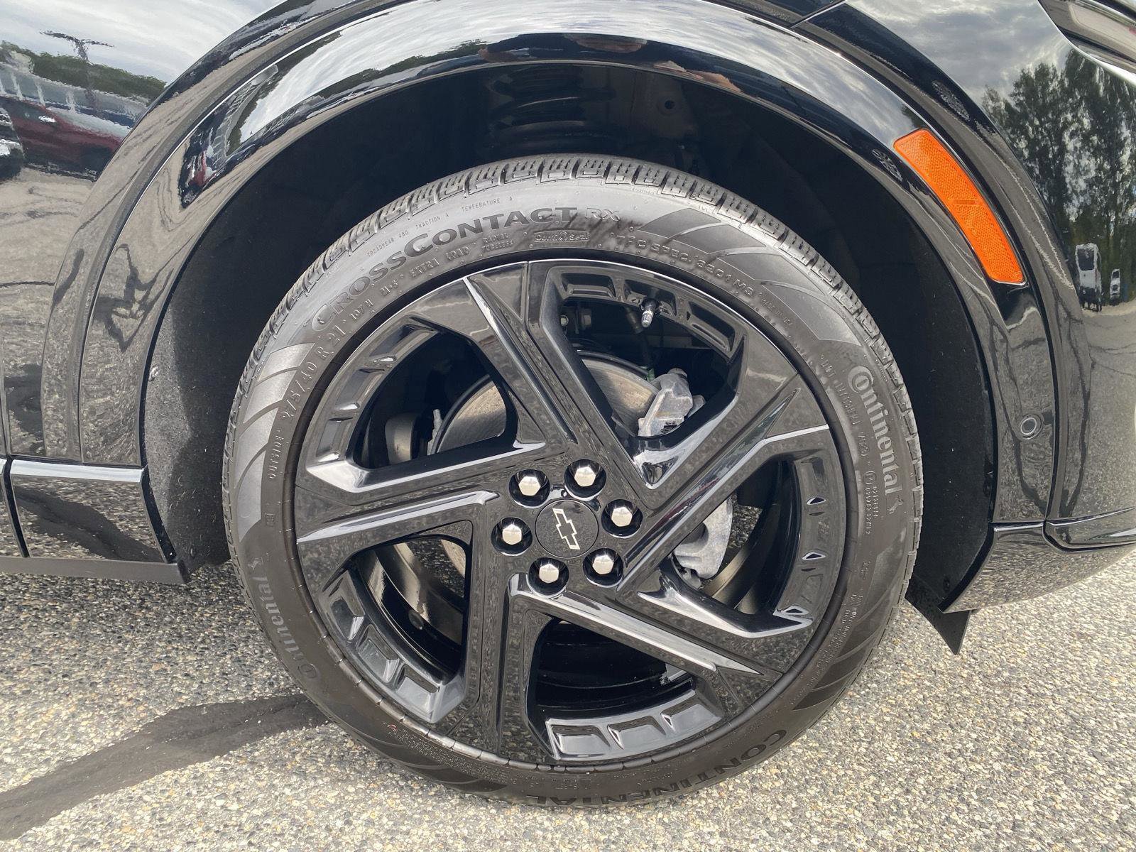 Used 2024 Chevrolet Equinox EV RS image 11