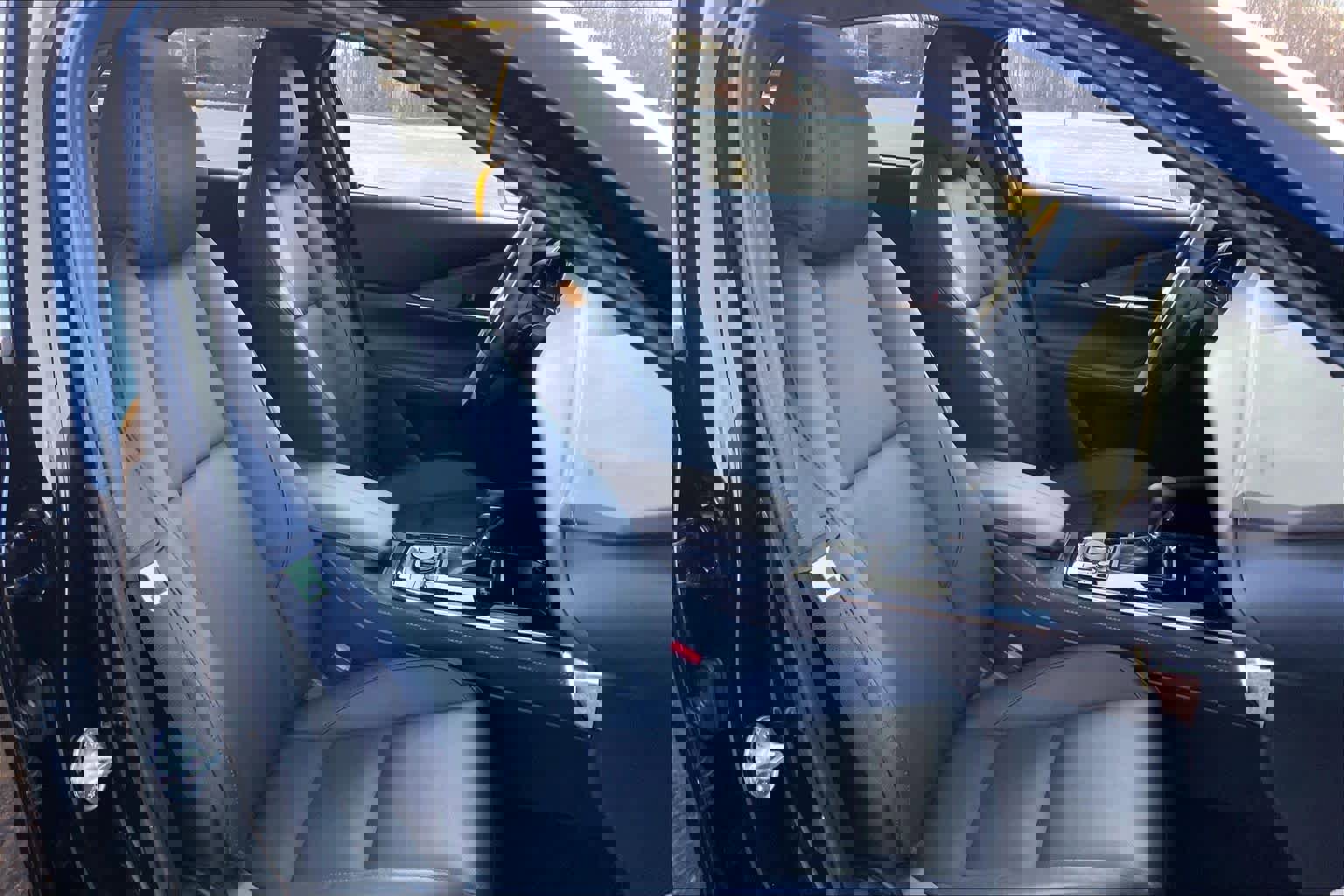 Used 2024 MAZDA CX-30 2.5 Turbo w/ Premium Package image 8