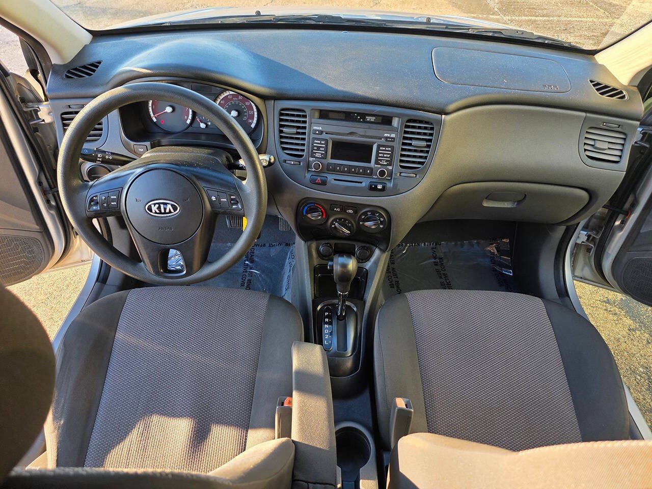 Used 2010 Kia Rio5 w/ Value Pkg FWD image 24