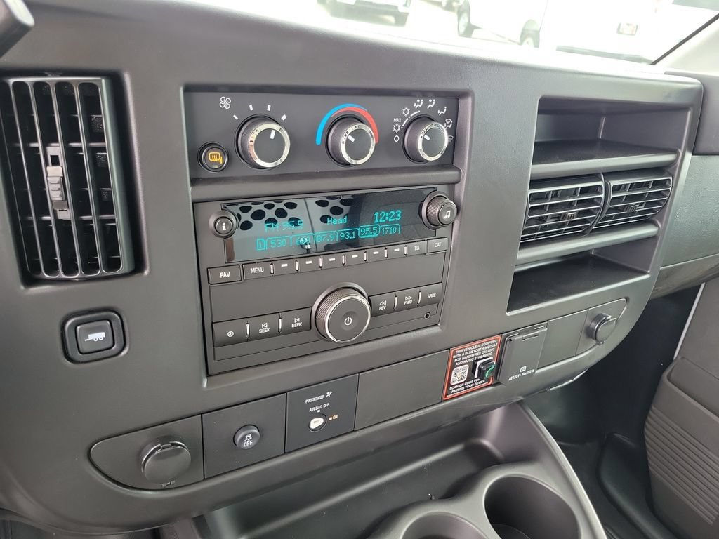 New 2026 Chevrolet Express 2500 w/ Driver Convenience Package RWD image 9