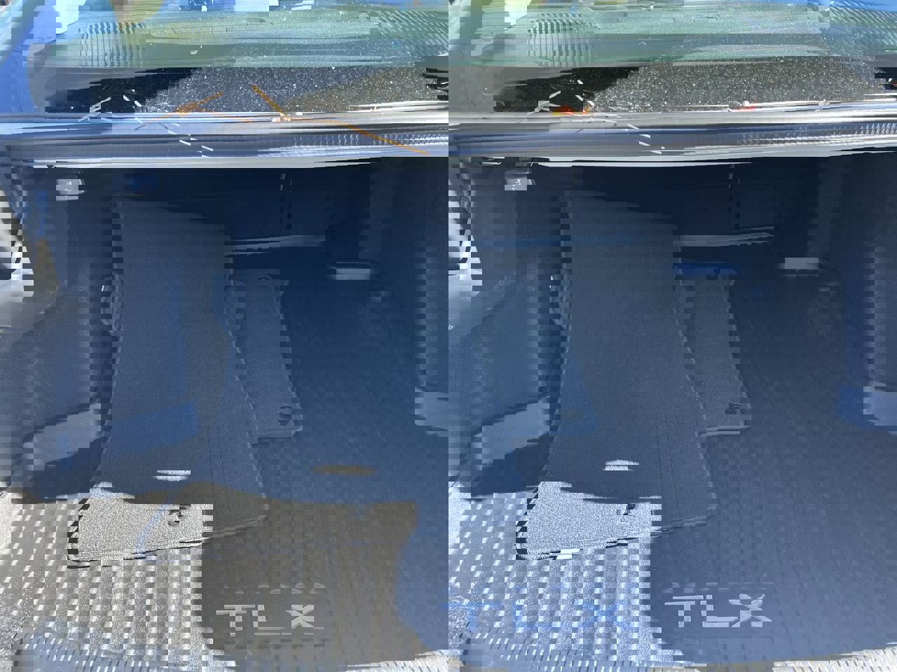 Used 2022 Acura TLX w/ Technology Package image 33