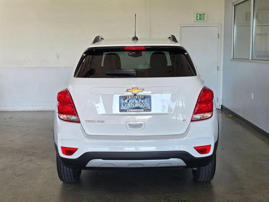 Used 2019 Chevrolet Trax LT w/ LT Convenience Package AWD/4WD image 5