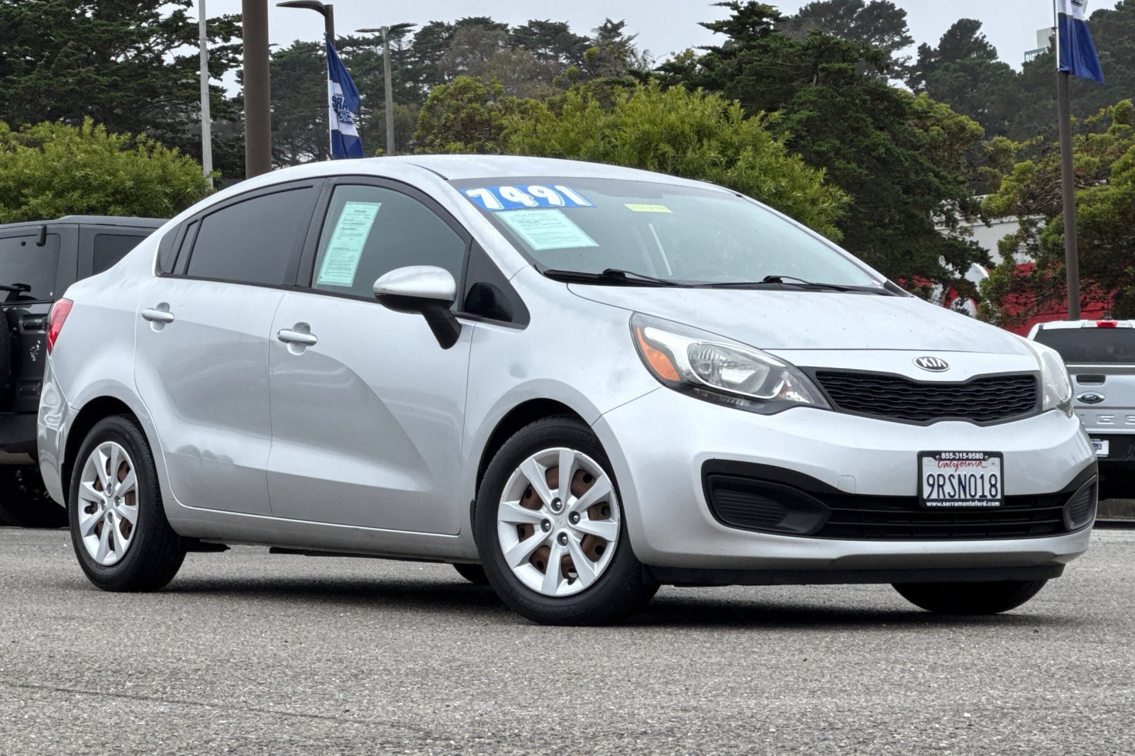 Used 2015 Kia Rio LX FWD image 2