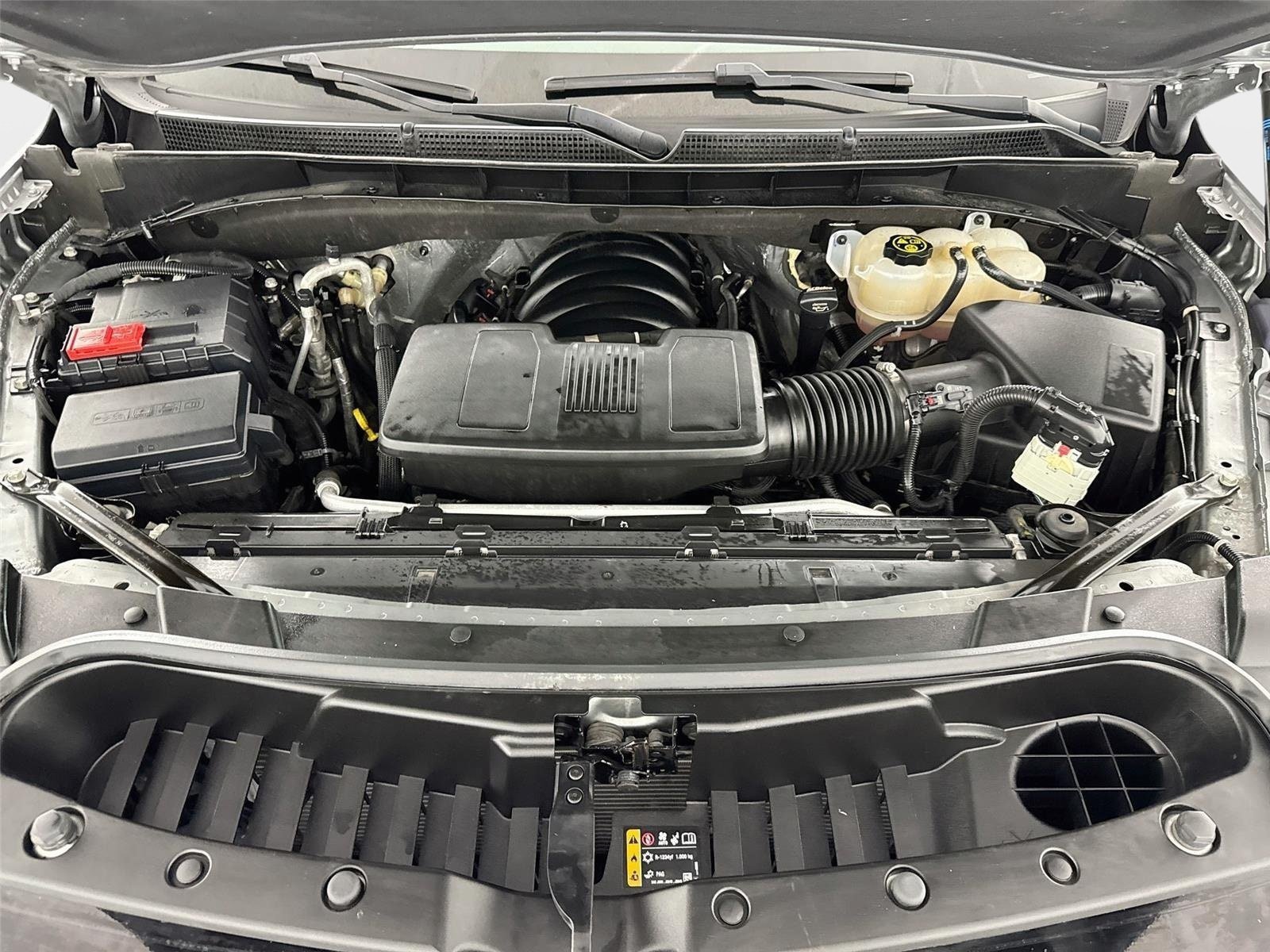 Certified 2024 GMC Yukon Denali w/ Advanced Technology Package RWD image 32