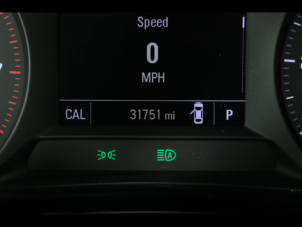Used 2024 Chevrolet Trax LS w/ LS Convenience Package FWD image 17