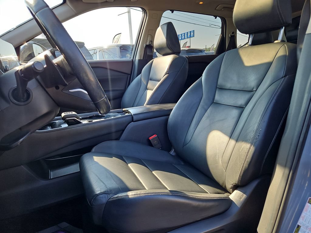 Used 2021 Nissan Rogue SL w/ Premium Package FWD image 18
