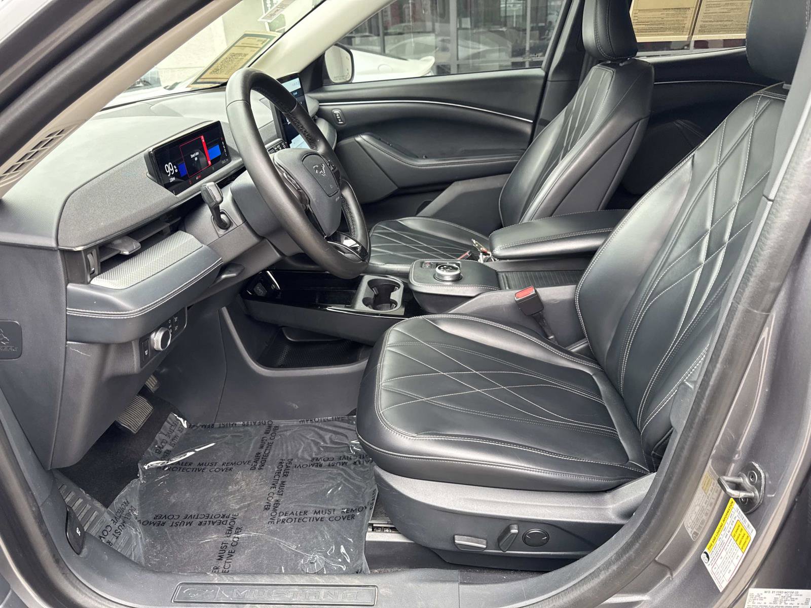 Used 2021 Ford Mustang Mach-E Select image 14