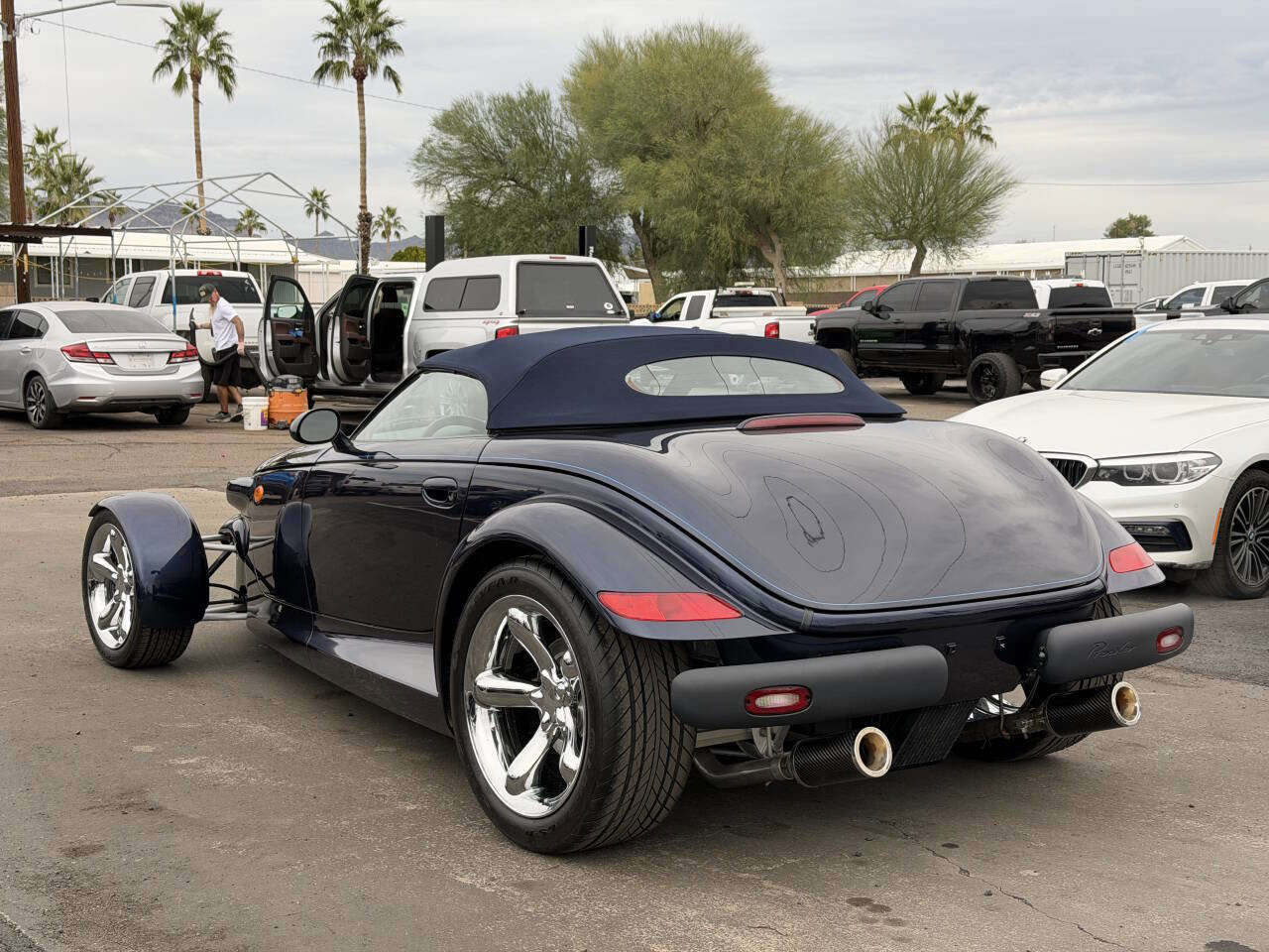 Used 2001 Chrysler Prowler image 8