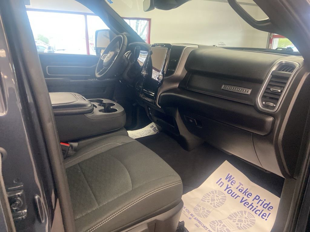 Certified 2025 RAM 2500 Big Horn AWD/4WD image 26