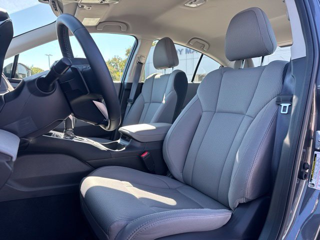 Used 2025 Subaru Legacy Premium AWD/4WD image 9