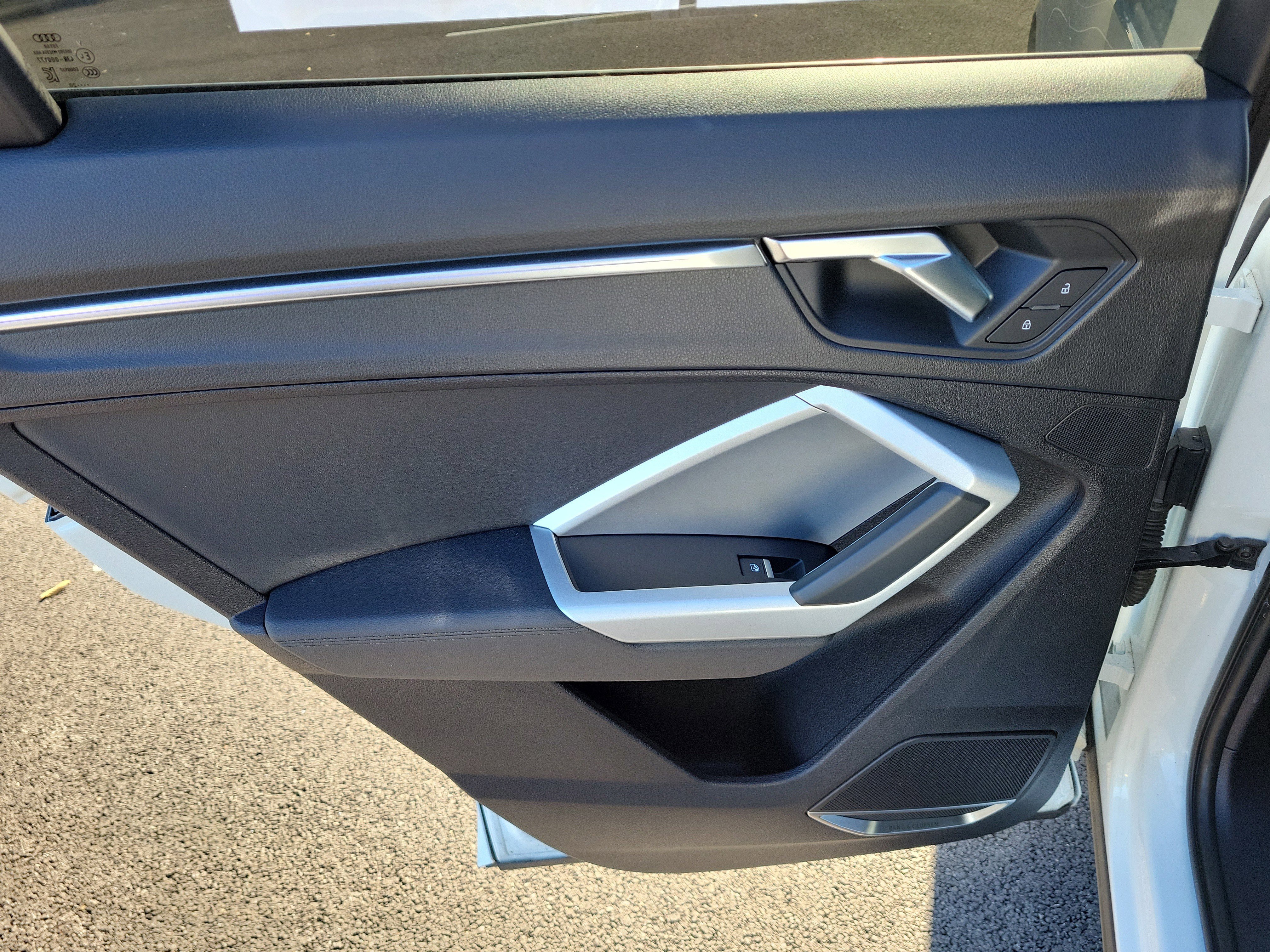 Used 2021 Audi Q3 2.0T Premium Plus w/ Premium Plus Package image 11