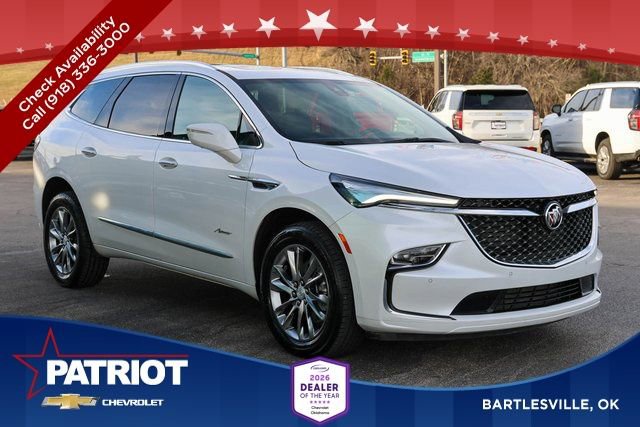 Used 2022 Buick Enclave Avenir w/ Avenir Technology Package image 1