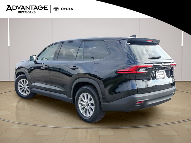 Used 2025 Toyota Grand Highlander AWD image 6