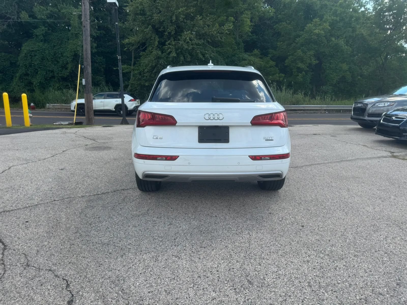 Used 2018 Audi Q5 2.0T Premium Plus w/ Premium Plus Package AWD/4WD image 6