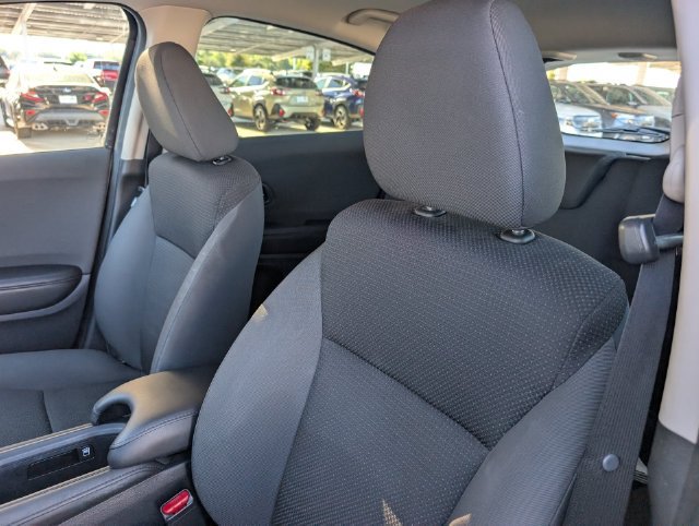 Used 2022 Honda HR-V LX image 10