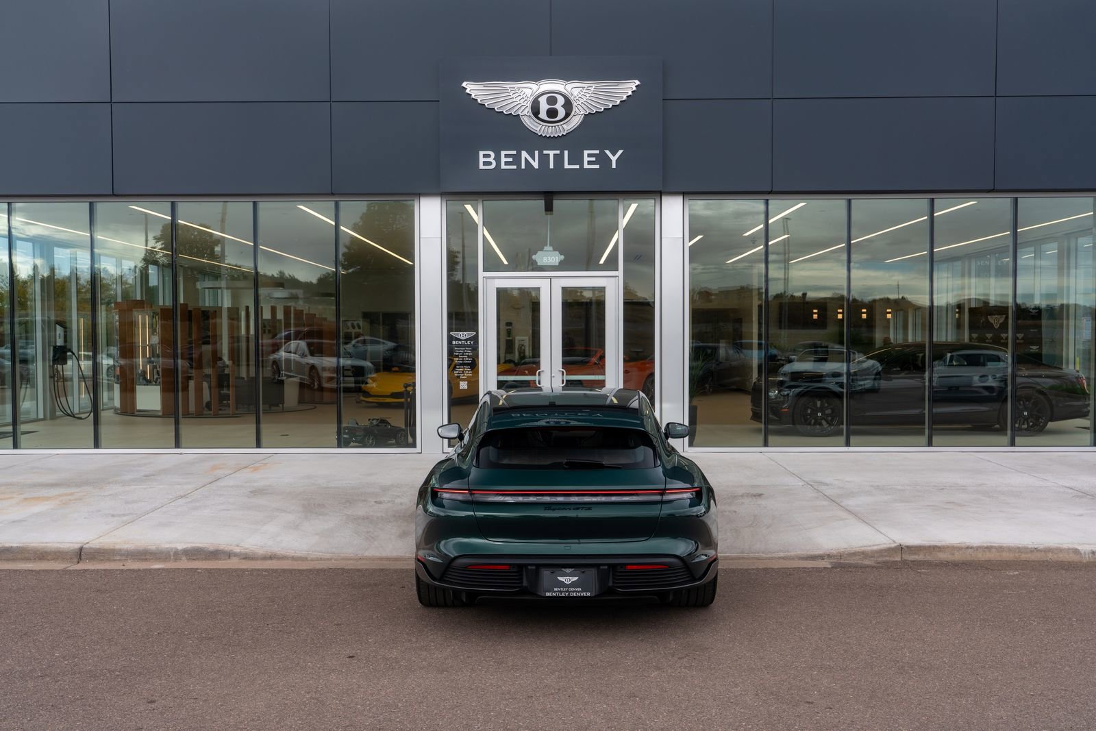 Used 2024 Porsche Taycan GTS image 14