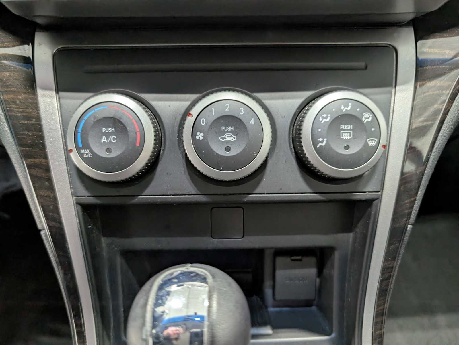 Used 2011 MAZDA MAZDA6 i Touring image 31