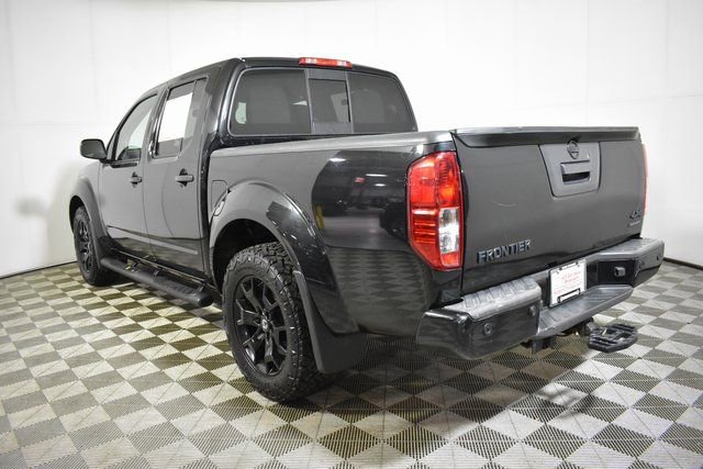 Used 2020 Nissan Frontier SV w/ Midnight Edition Floor Mats image 6