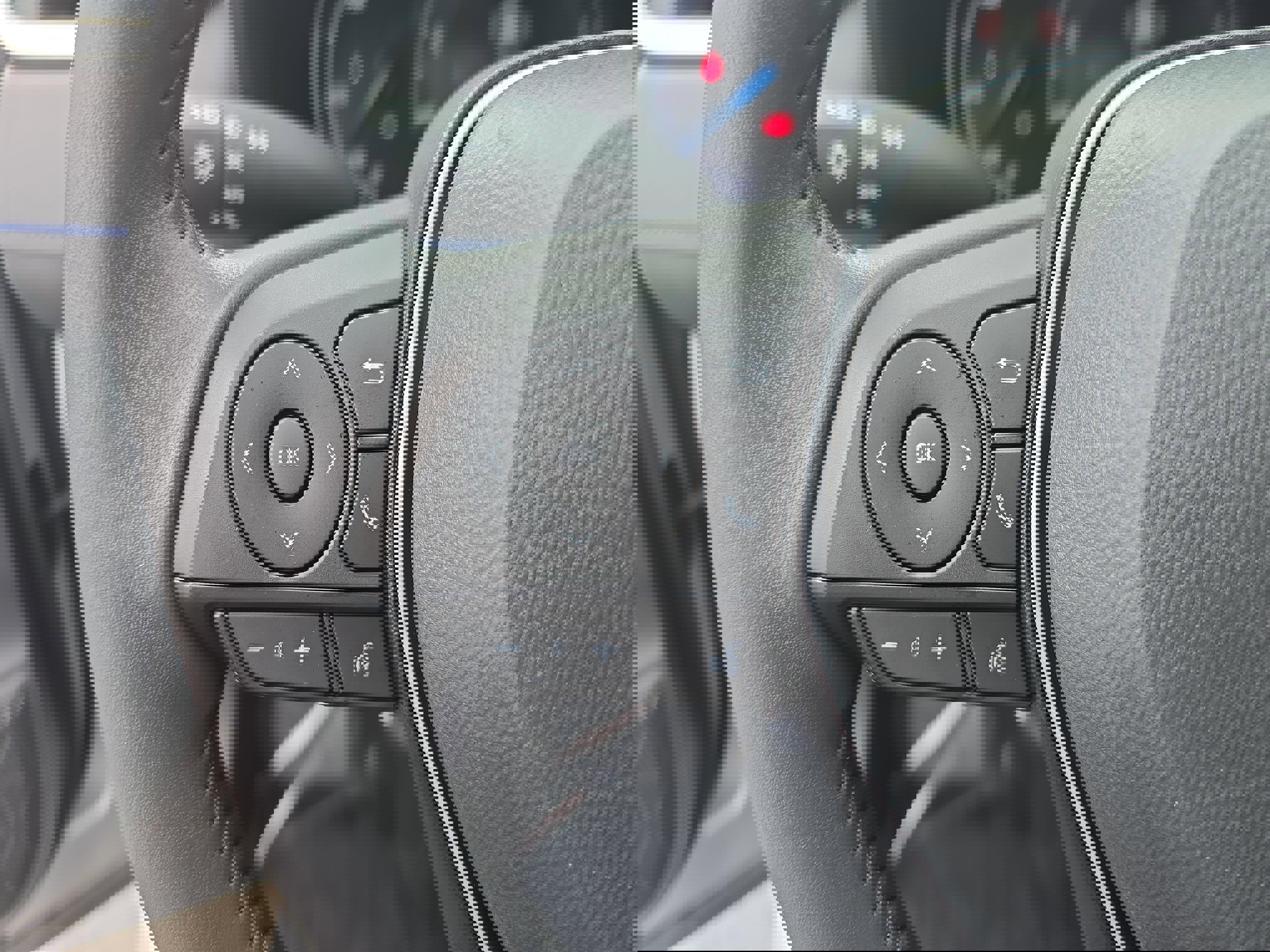 Used 2024 Toyota RAV4 XSE image 18