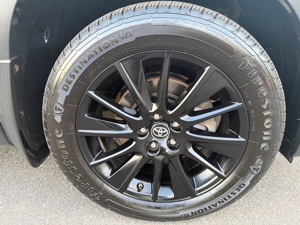 Used 2019 Toyota Highlander SE AWD/4WD image 33