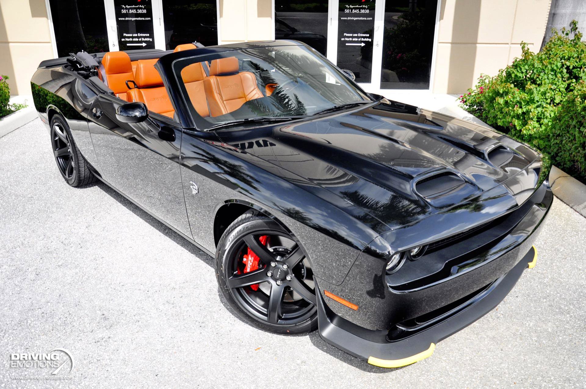 Used 2022 Dodge Challenger SRT Hellcat w/ Plus Package image 2